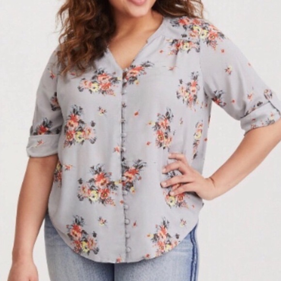 torrid Tops - TORRID Harper Gray Floral Challis Blouse Size 4